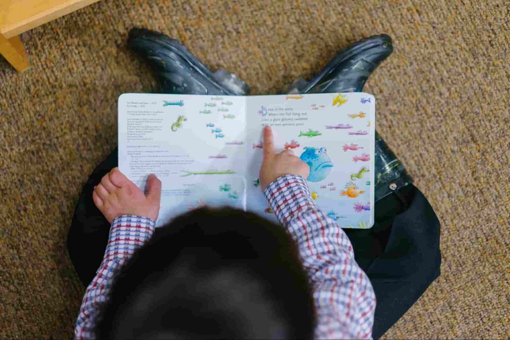Childreading An image of a child reading a book