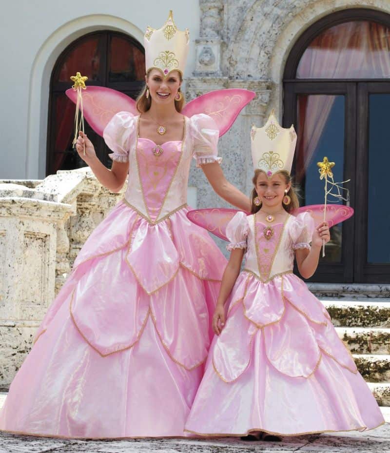 Image of a mother daughter dressed up as fairies