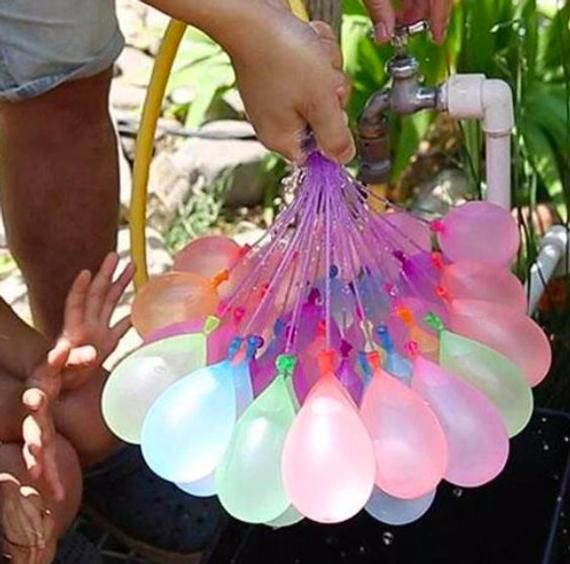Image of water balloons