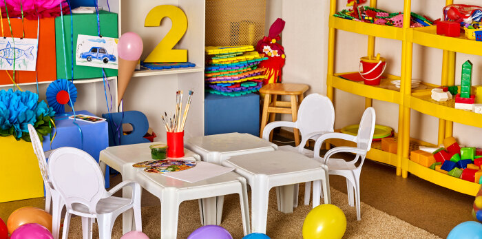 25 Preschool Lobby Decorating Ideas (And Best Paint Colors)