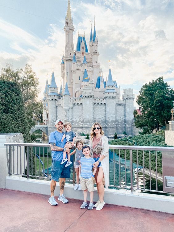 Family spending time together at Disney World things to do with kids near me