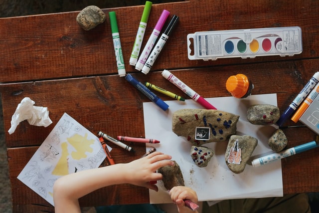 children making art with summer camp kids supplies