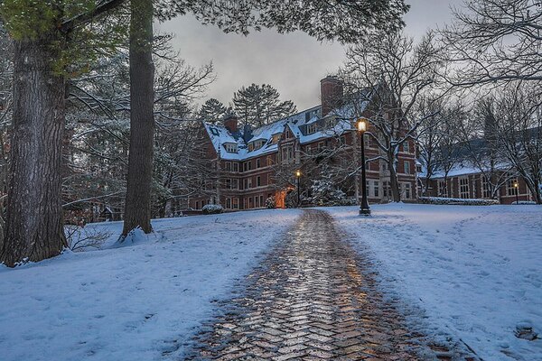 St Pauls School in winter