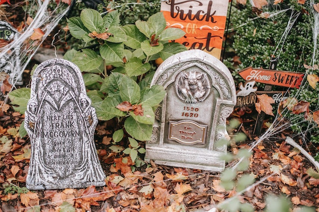Paper tombstone markers for Halloween