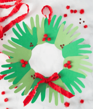 Christmas Wreath With Handprints