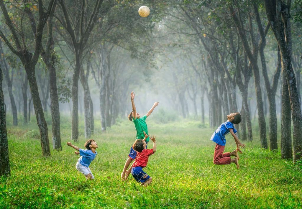 Top Benefits of Group Games for Kids