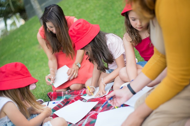 Kids participating in spring arts and crafts
