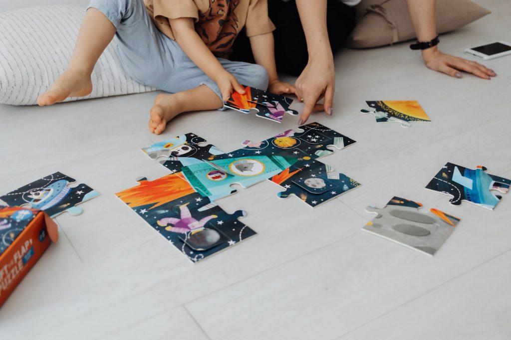 Family joining puzzle