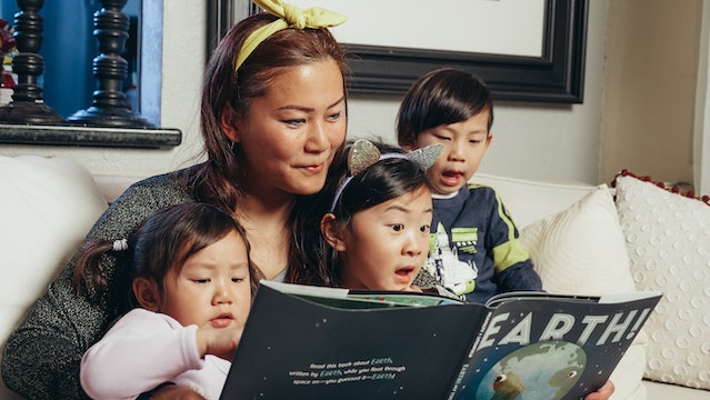 Mother using reading as a calming strategy