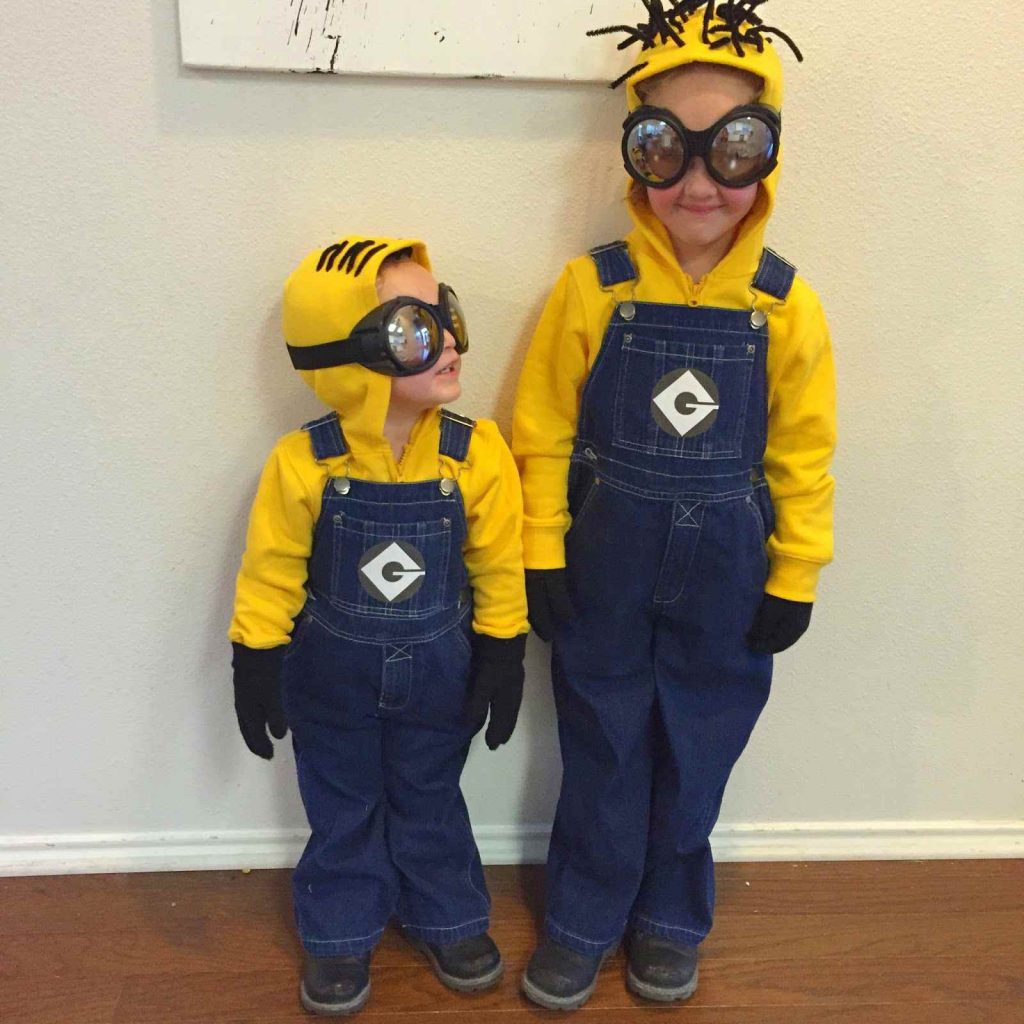 Kids dressed as minion