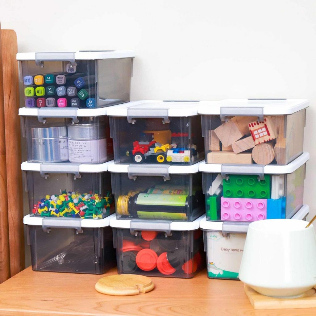 Boxes with mat supplies