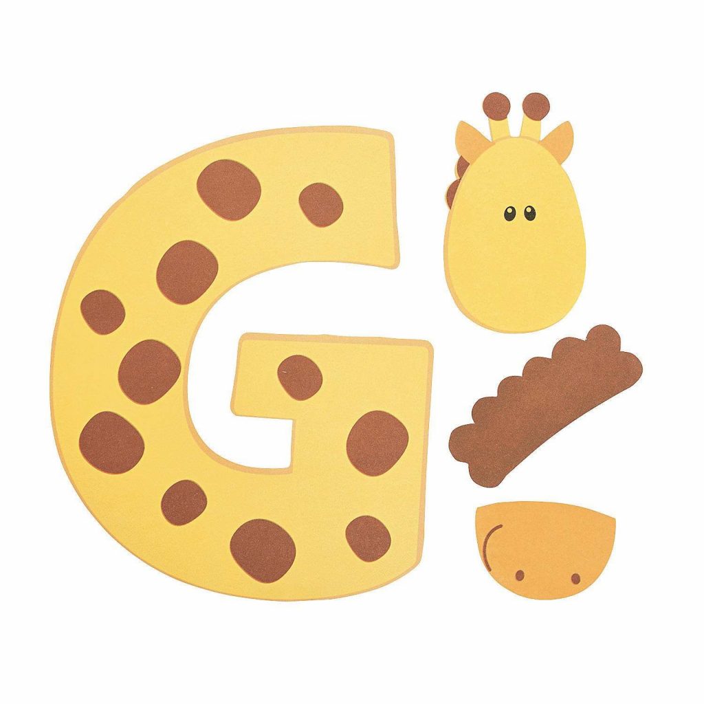 Giraffe made form letter G