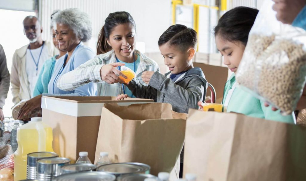 Kids doing volunteer work