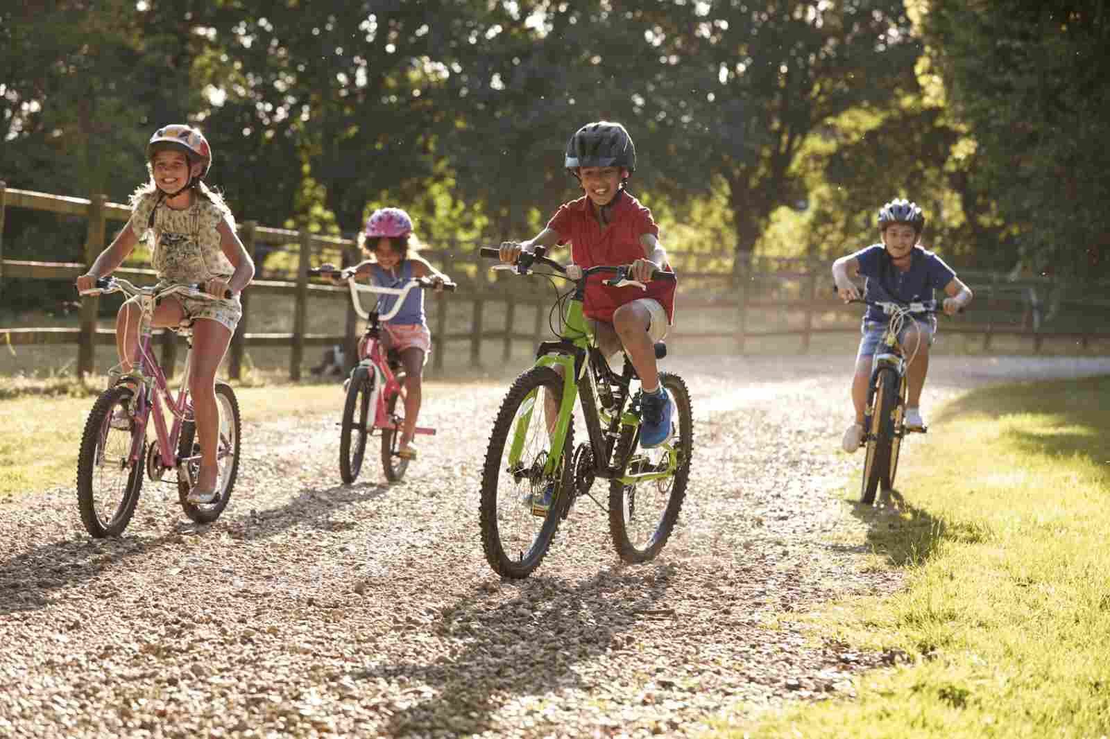 20 Best Summer Sports for Kids in 2025